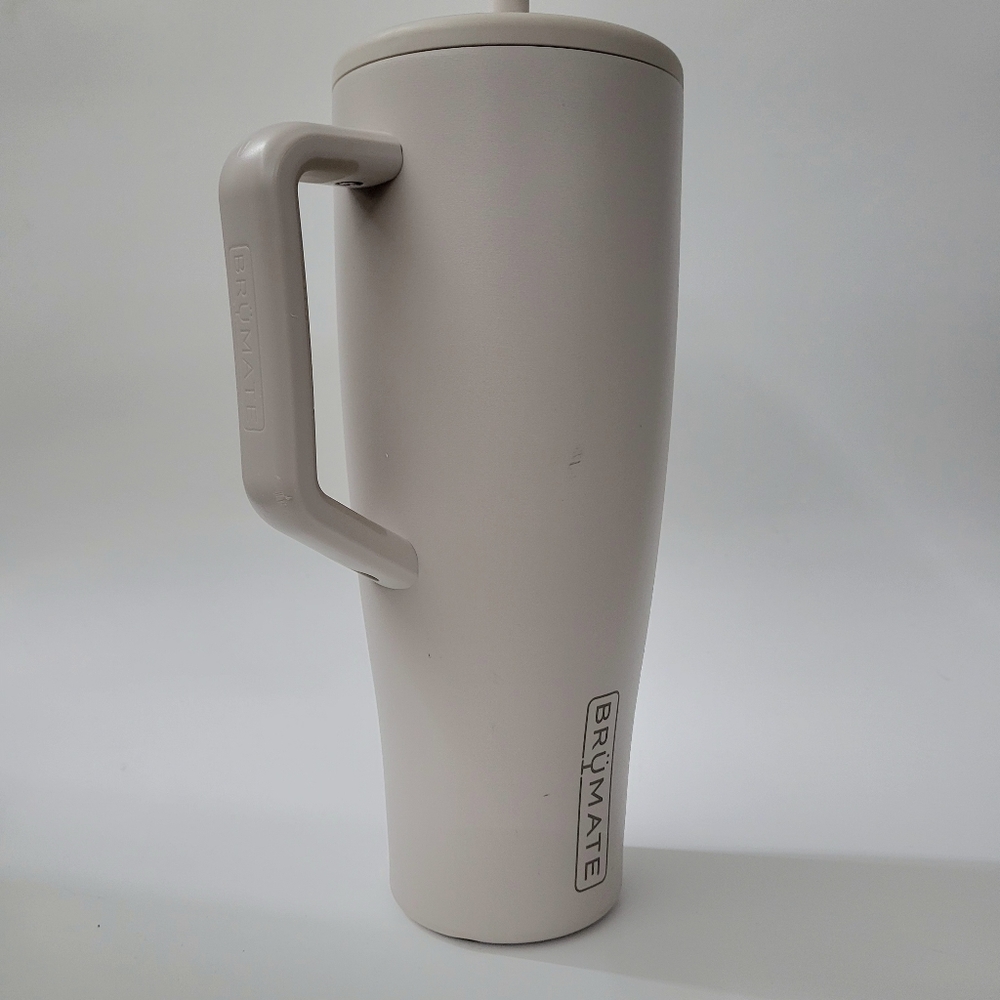 Brumate Era 40 Oz Tumbler with Handle & Straw 100% Leakproof Insulated, Dune - Picture 4 of 9